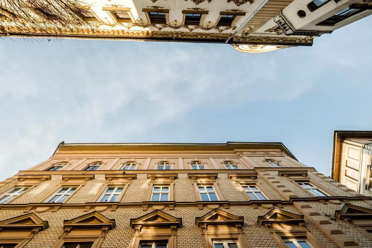 Grand Budapest Penthouse 0*,